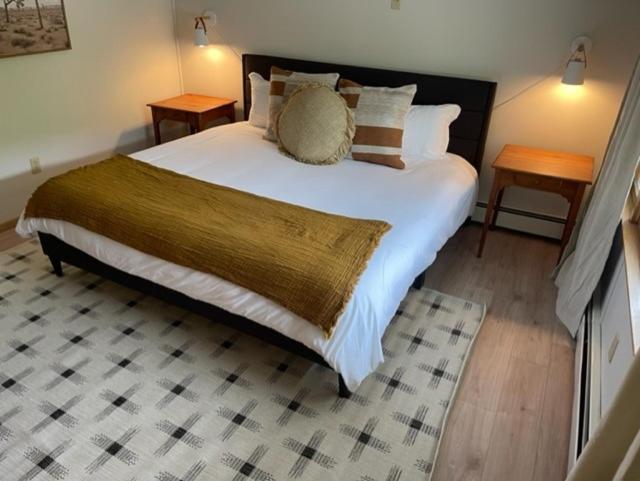 Berkshire Valley Inn North Hancock Eksteriør bilde